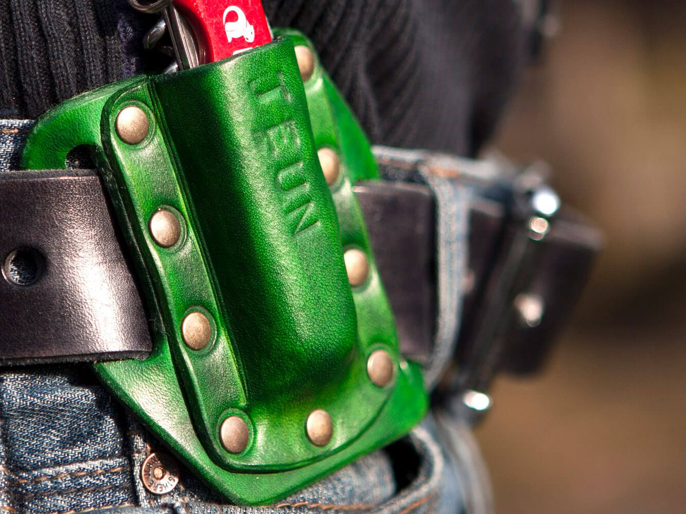 Riemhoes vitronix zakmes pancake, Unieke handgemaakte leren hoes, functioneel en mooi - iDOON, Paulus, leer en canvas