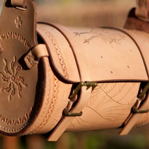 Barrelbag, Unieke handgemaakte leren tas, functioneel en mooi - iDOON, Paulus, leer en canvas