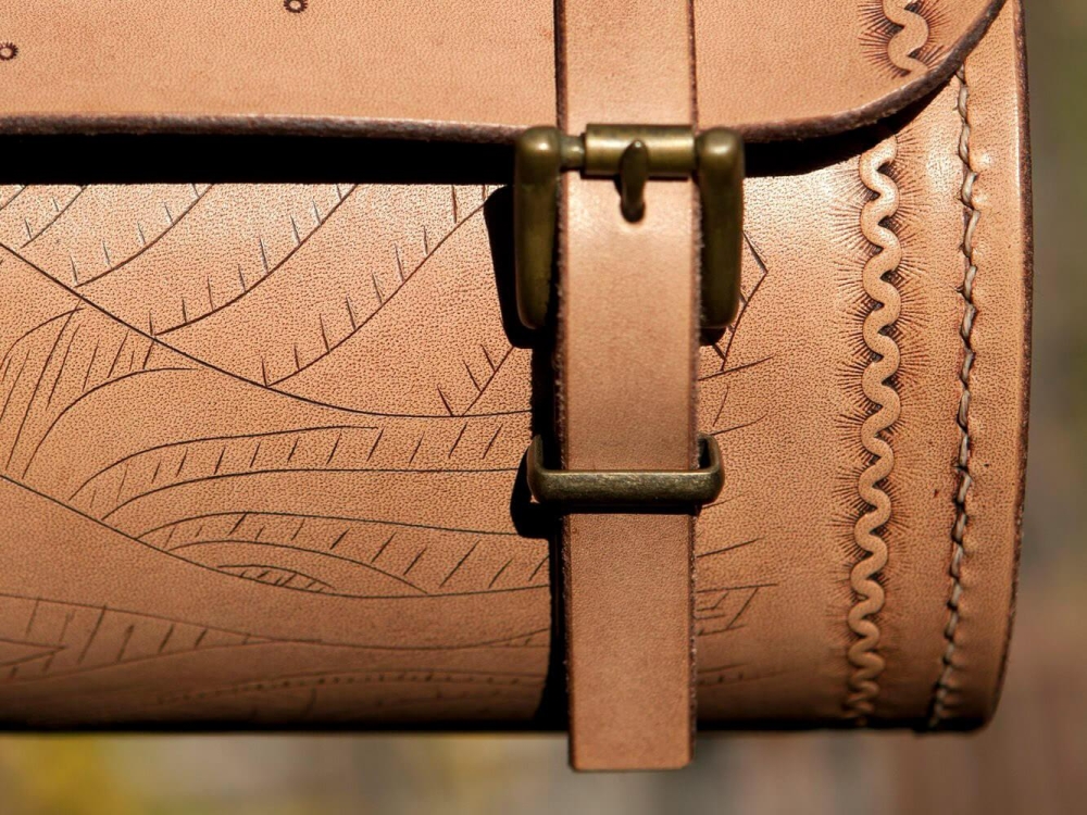 Barrelbag, Unieke handgemaakte leren tas, functioneel en mooi - iDOON, Paulus, leer en canvas