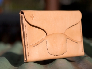 Paspoort Etui, Uniek handgemaakte leren etui, functioneel en mooi - iDOON, Paulus, leer en canvas