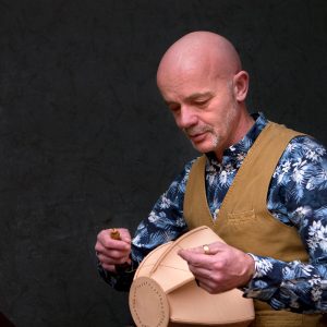 iDOON, leer en canvas, Paulus, leerbewerker