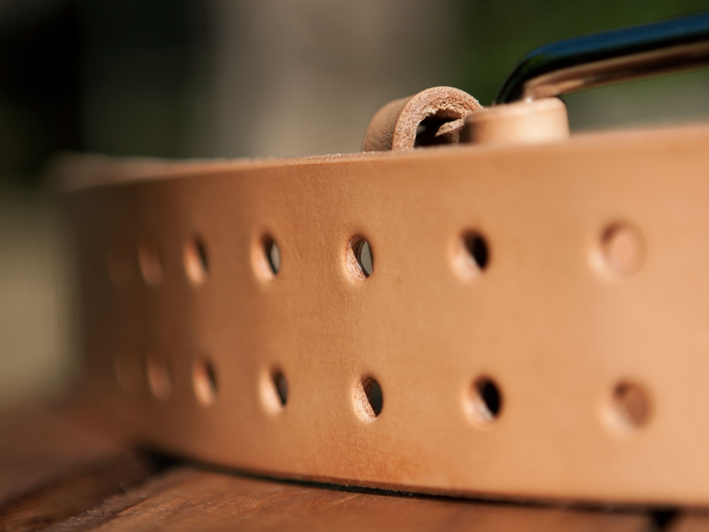 Riem met dubbele doorn, Unieke handgemaakte leren riem, functioneel en mooi - iDOON, Paulus, leer en canvas