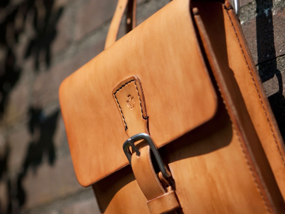 Satchel, Unieke handgemaakte schoudertas, iDOON, Paulus, leer en canvas