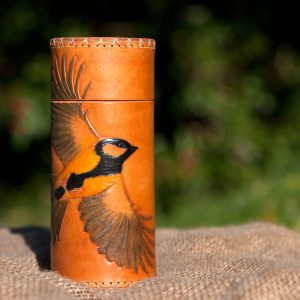 Unieke handgemaakte koker koolmees, iDOON, leer en canvas, Paulus